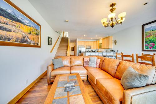 Dillon House | 6 Mi to Keystone Resort: Dillon Condo w/Balcony