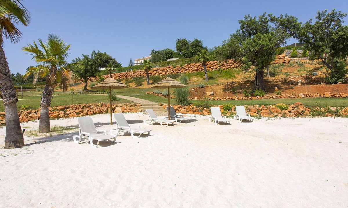 Vale Formoso House | 9 bedroom stunning private estate in the Golden Triangle, Algarve. Heated pool