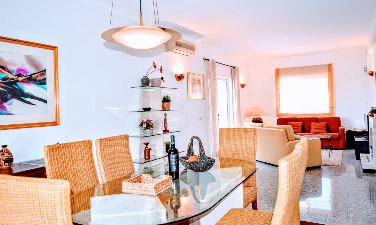 Montechoro Villa | Albufeira Elegance (Algarve)