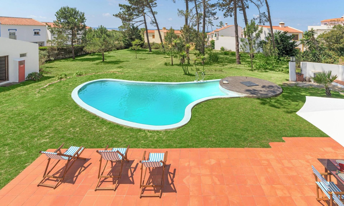 Vila Nova de Milfontes Apartment | Apartment 'Cerca Do Altinho' with Private Pool, Private Terrace and Wi-Fi