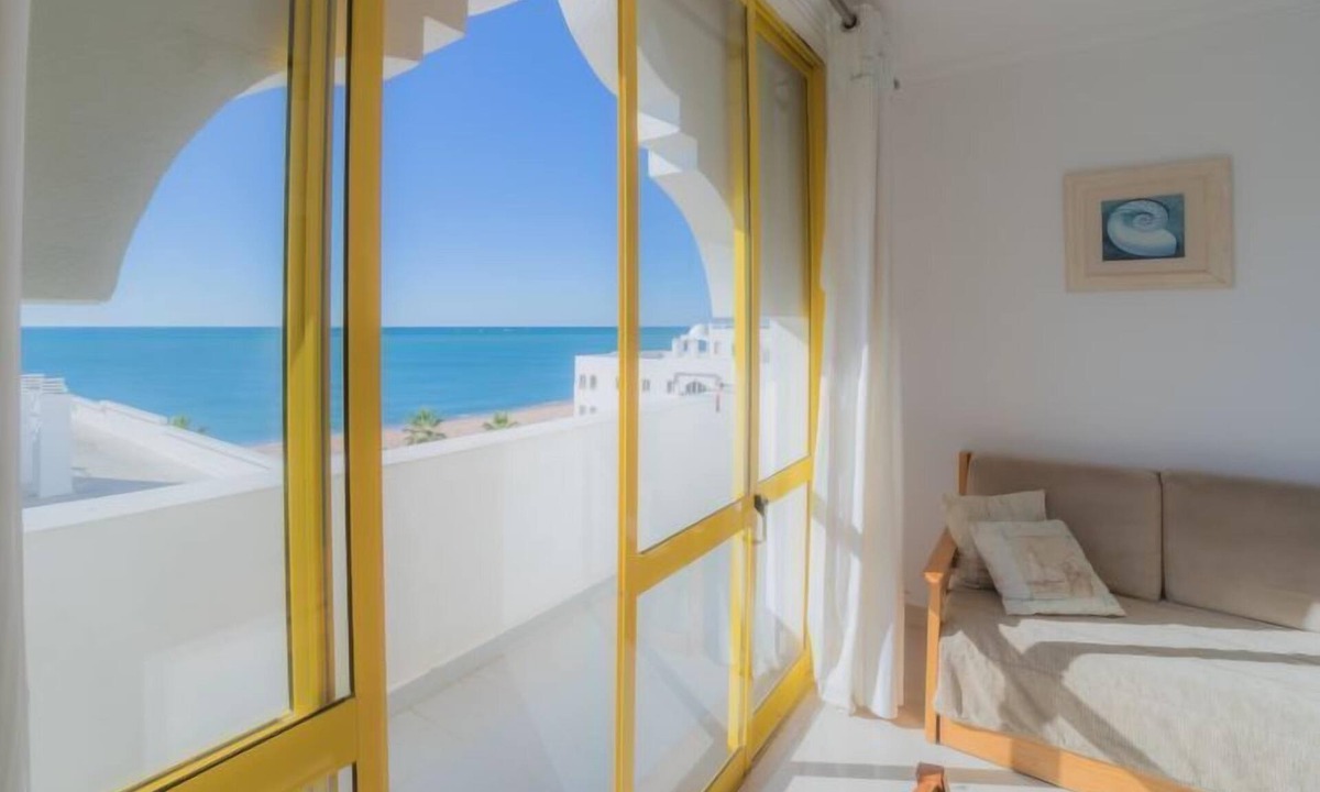 Cavacos Apartment | Apartment Atlântida T2 in Quarteira - 6 persons, 2 bedrooms