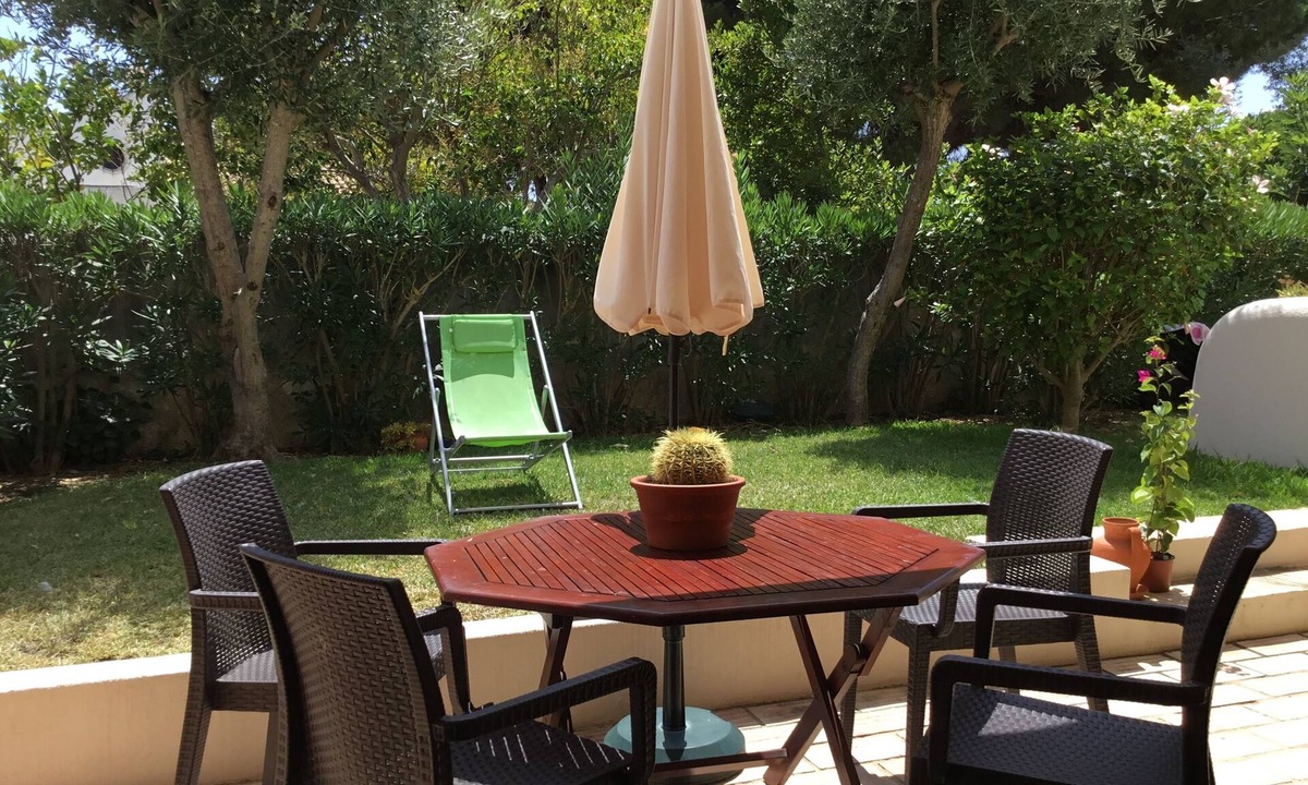 Alporchinhos Apartment | Apartment in resort 3* at 1mn to the beach - Algarve