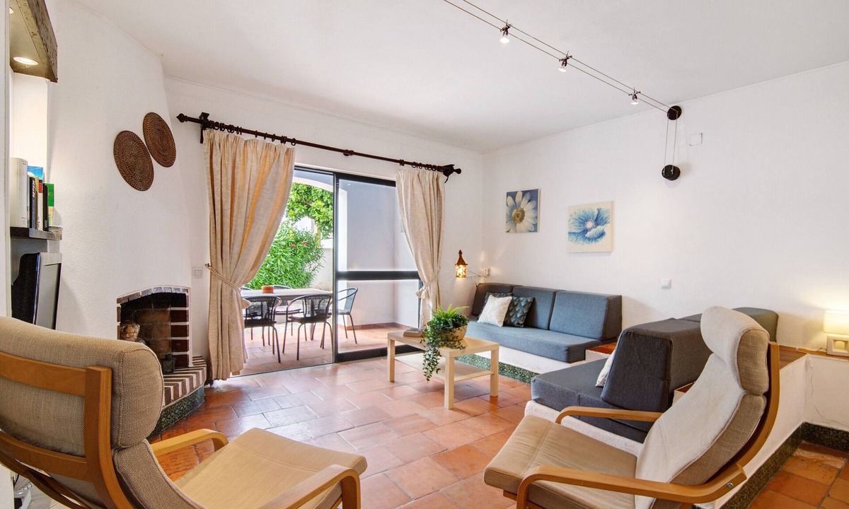 Santa Eulalia Apartment | Apartment 'Mar Azul 1' with Private Garden, Balcony and Wi-Fi