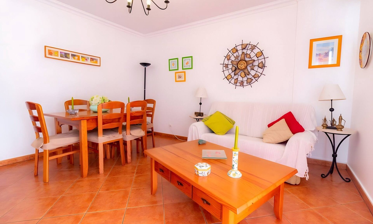 Vila Nova De Cacela Apartment | Apartment 'Vila Nova De Cacela' with Wi-Fi and Air Conditioning