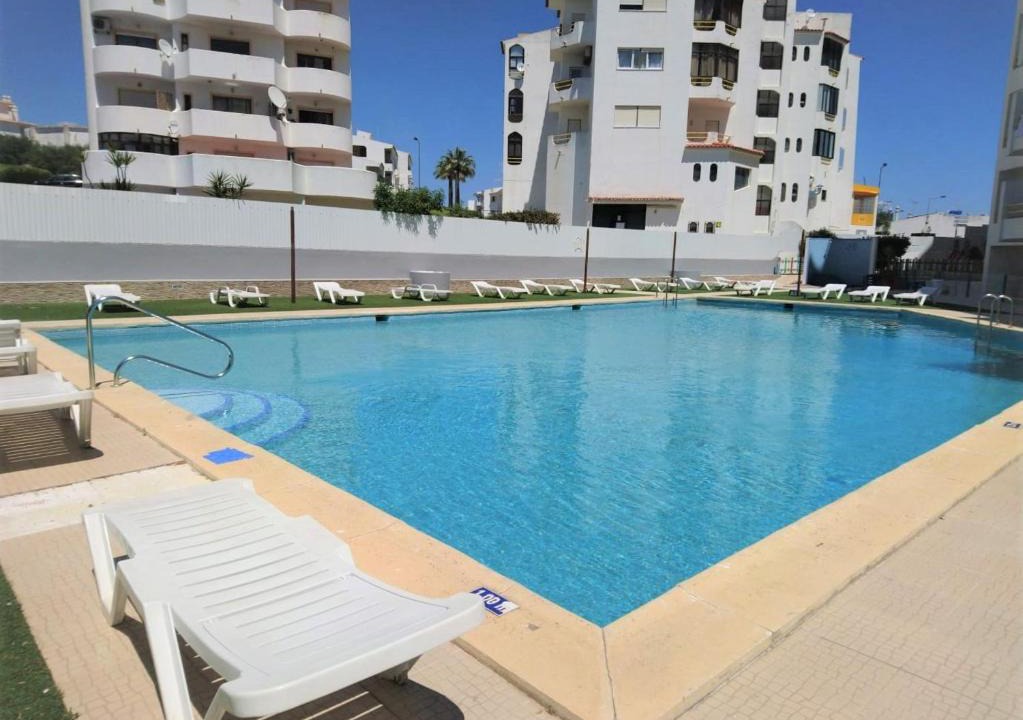 Montechoro Apartment | APARTYAL - Apartamento T1 com piscina, em Montechoro, Albufeira, Algarve