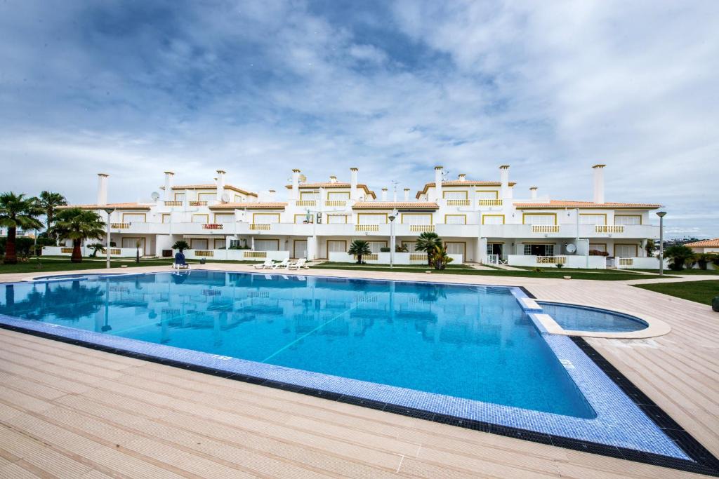 Gale Apartment | Apt O Monte C near the beach by Algarve Villa Holidays