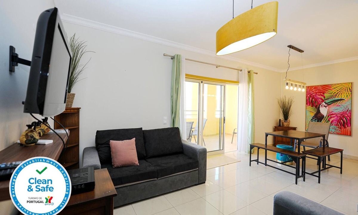 Lagos Apartment | C07 - Penthouse for 3 people in Lagos