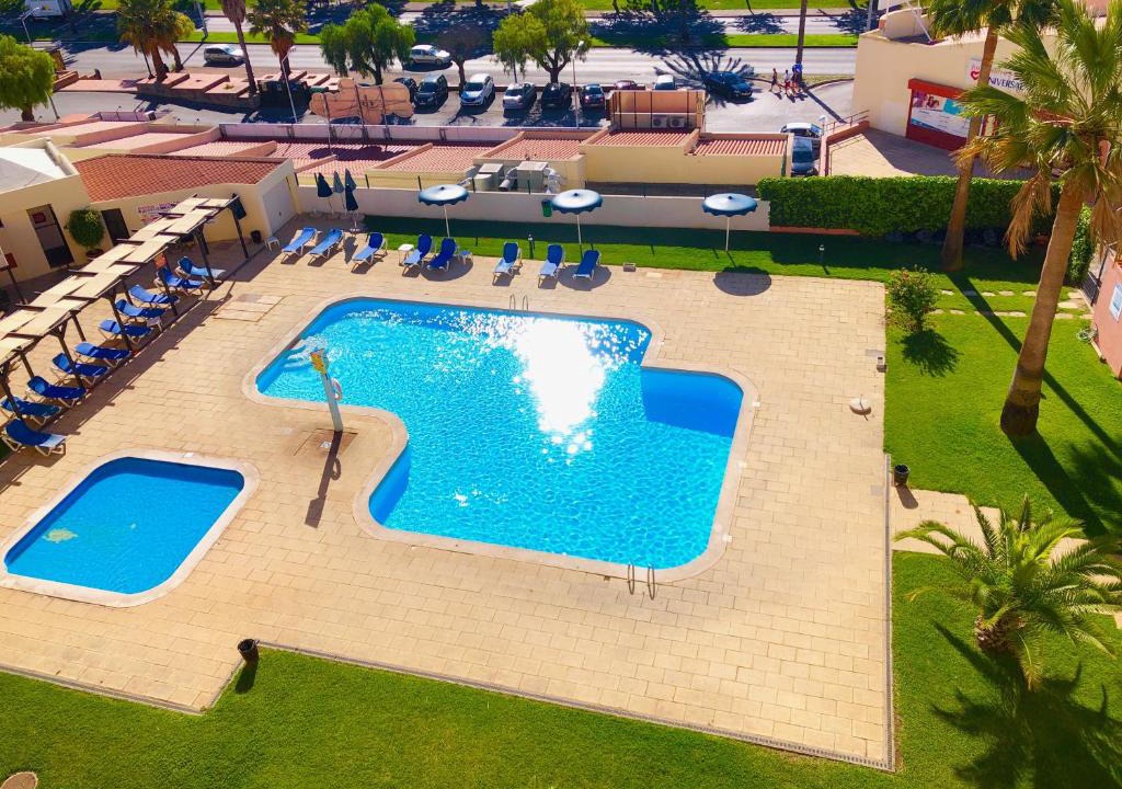 Correeira Apartment | CAPORIZON appartement magnifique vue mer et piscine plein centre Albufeira
