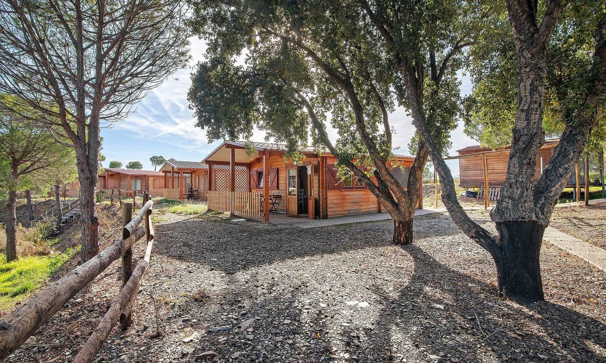 Pedra Arrancada House | Casa de Campo Vale do Asno-Bungalow '4' with Shared Pool, Wi-Fi and Air Conditioning