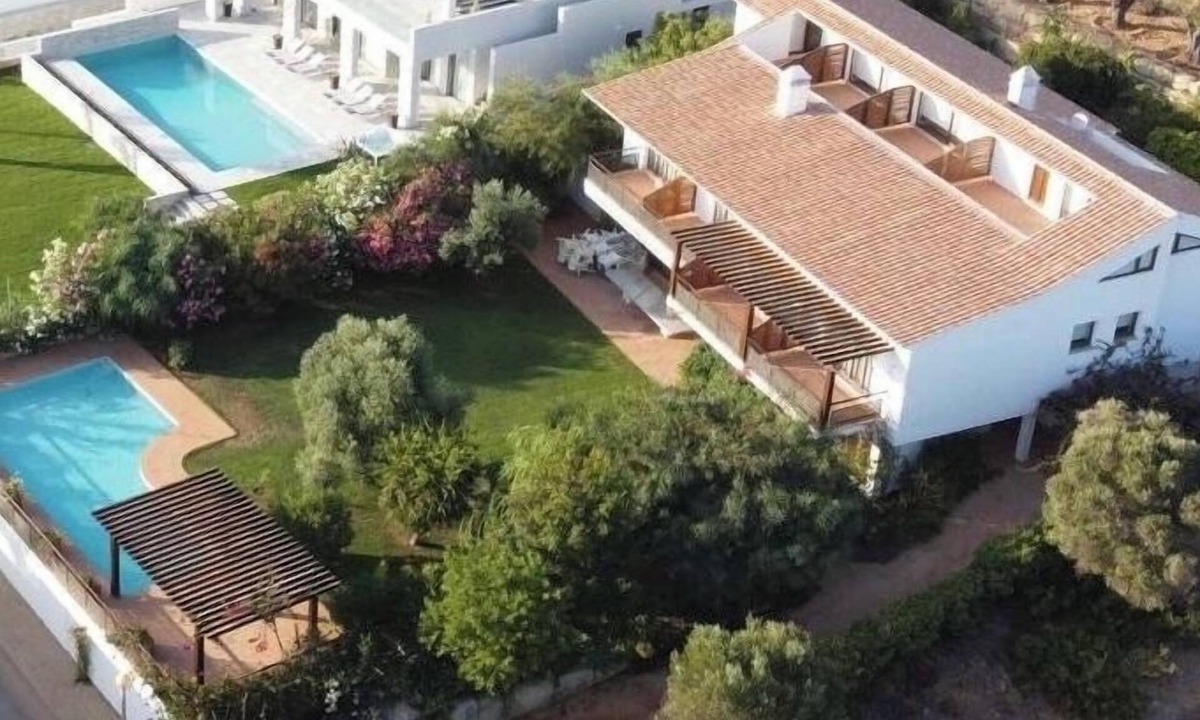 Porto de Mos House | CASA DE MOS-20 pers-8 room seaview-beach at 600 mt