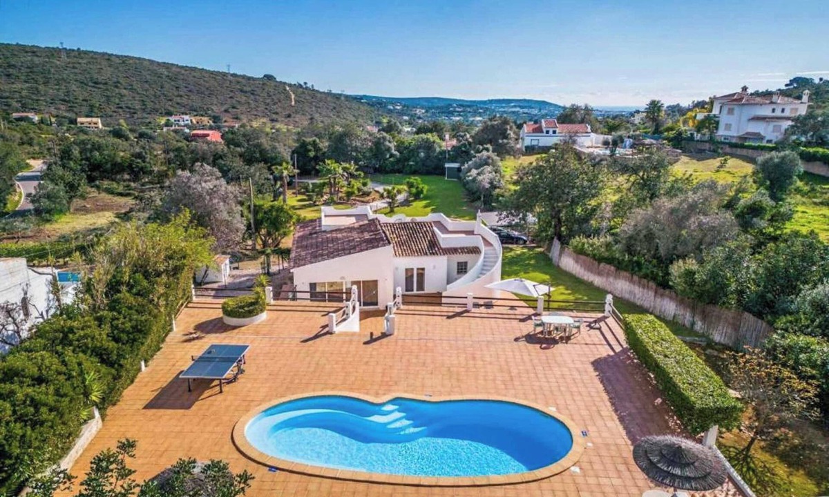 Sao Clemente Villa | Casa Jardim - Three Bedroom Villa, Sleeps 6