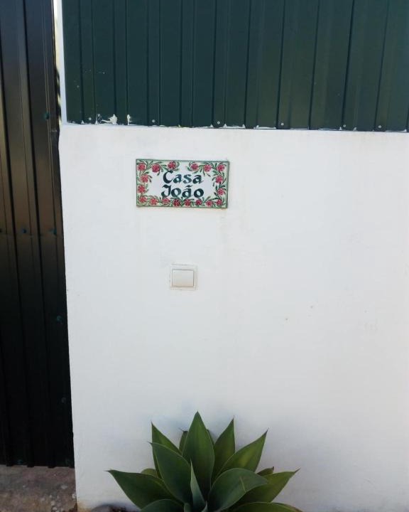 Nora House | Casa Joao