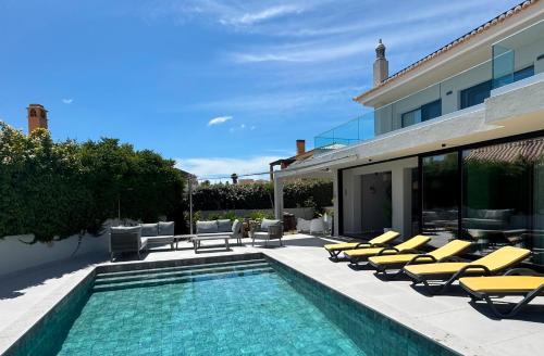 Albardeira Villa | Casa Talay 4 Bedroom Pool Villa - Meia Praia Beach, Lagos