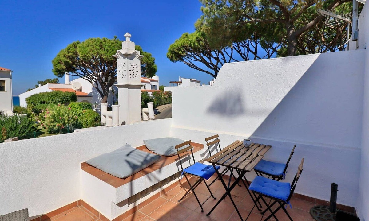 Vale do Lobo Villa | Casa Vale do Lobo 32 | Charming 2 Bedroom Townhouse | Close to Beach