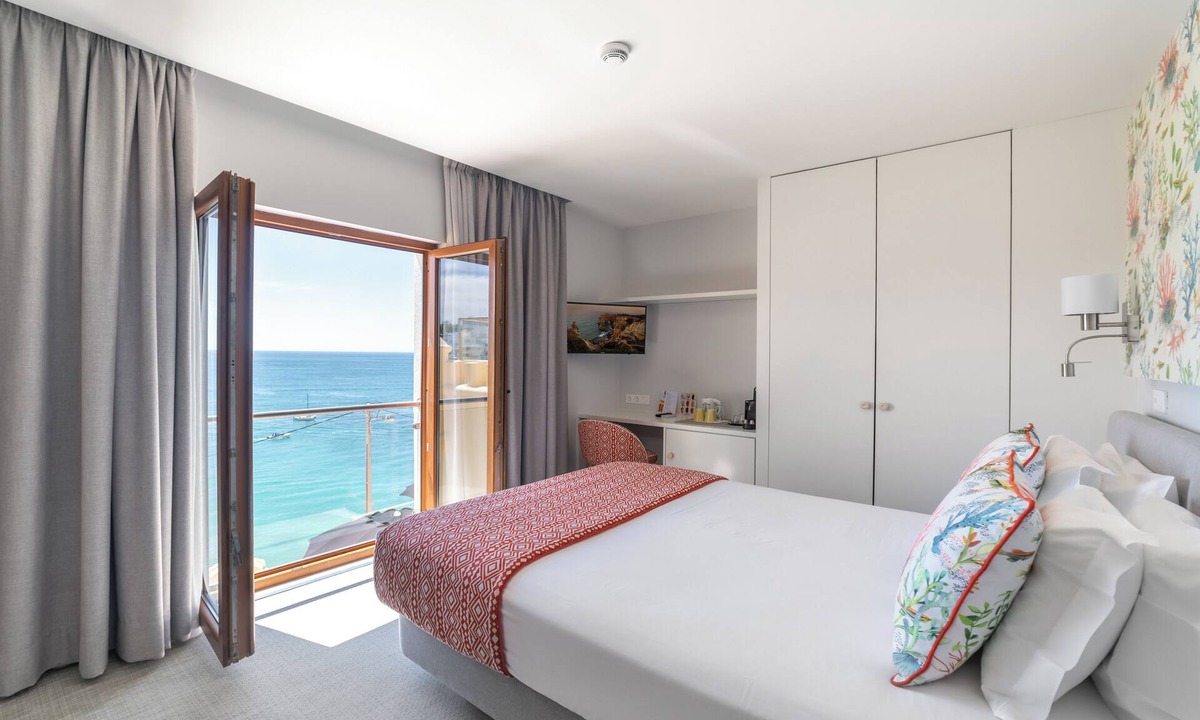 Carvoeiro House | Castelo Guest House