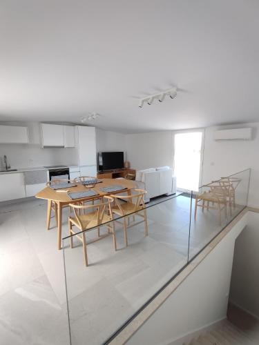 Ferragudo Apartment | Deluxe 2 Terraces River&Marina View Flat