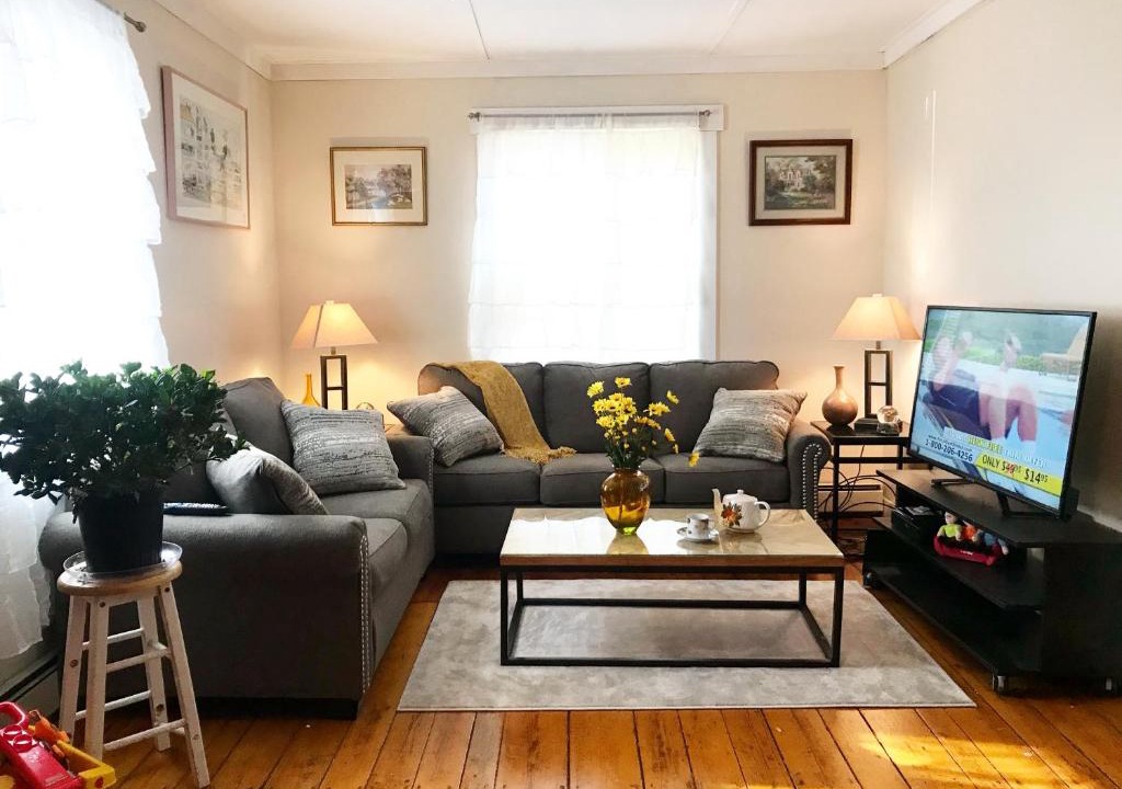 Blackstone Apartment | East Side Private Apartment