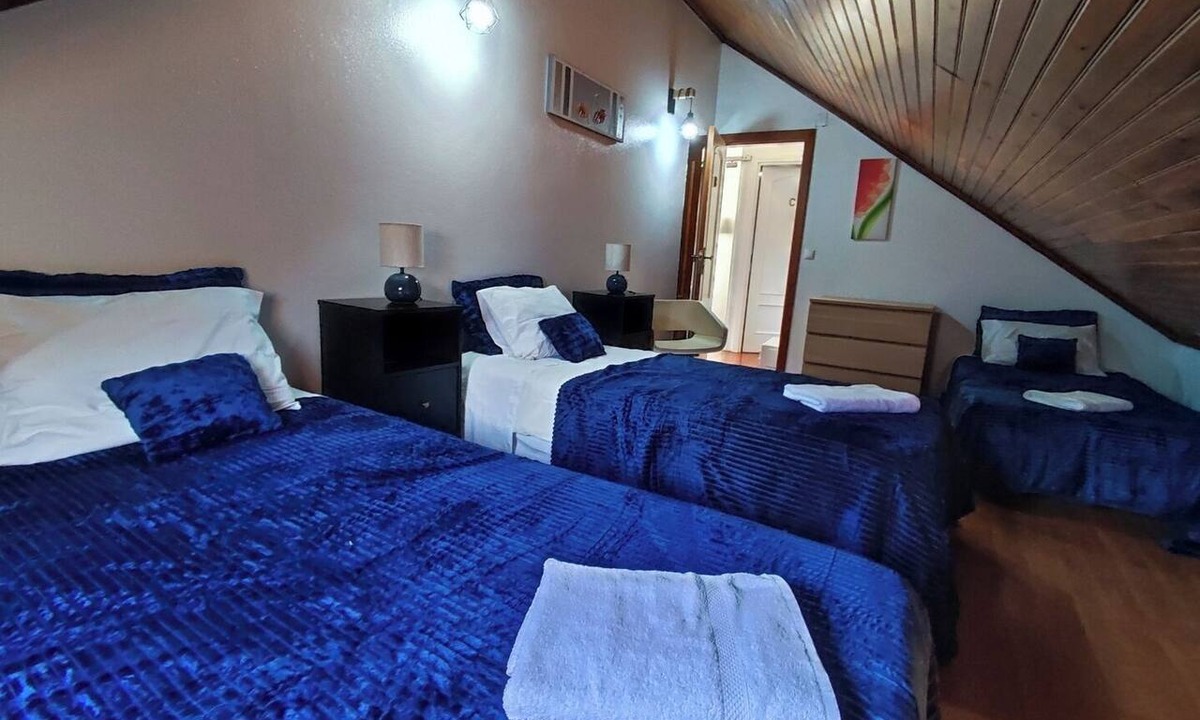 Triana Apartment | GuestHouse AL Santa Catarina, room A, Alenquer