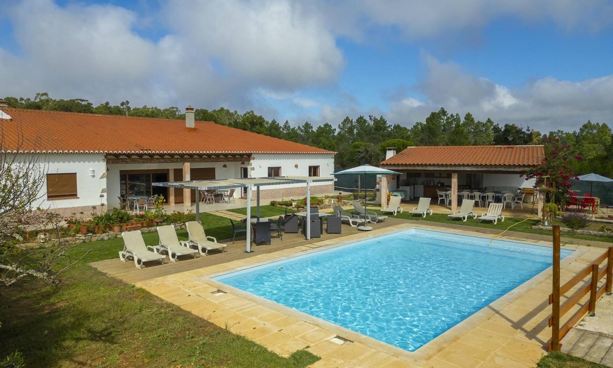 Abris Apartment | H - Monte Clerigo Beach Studio in Montes de Praias Guesthouse in Aljezur