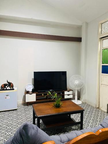 Ban Na Faek House | Hidden Thai Mueang Stay