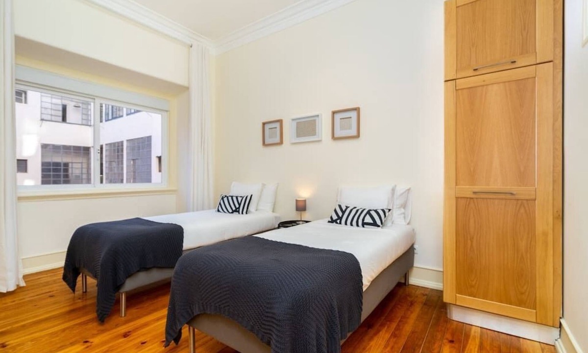 Alto do Pina Apartment | Hideaway Family Apartment | Prime Location | Wi-Fi