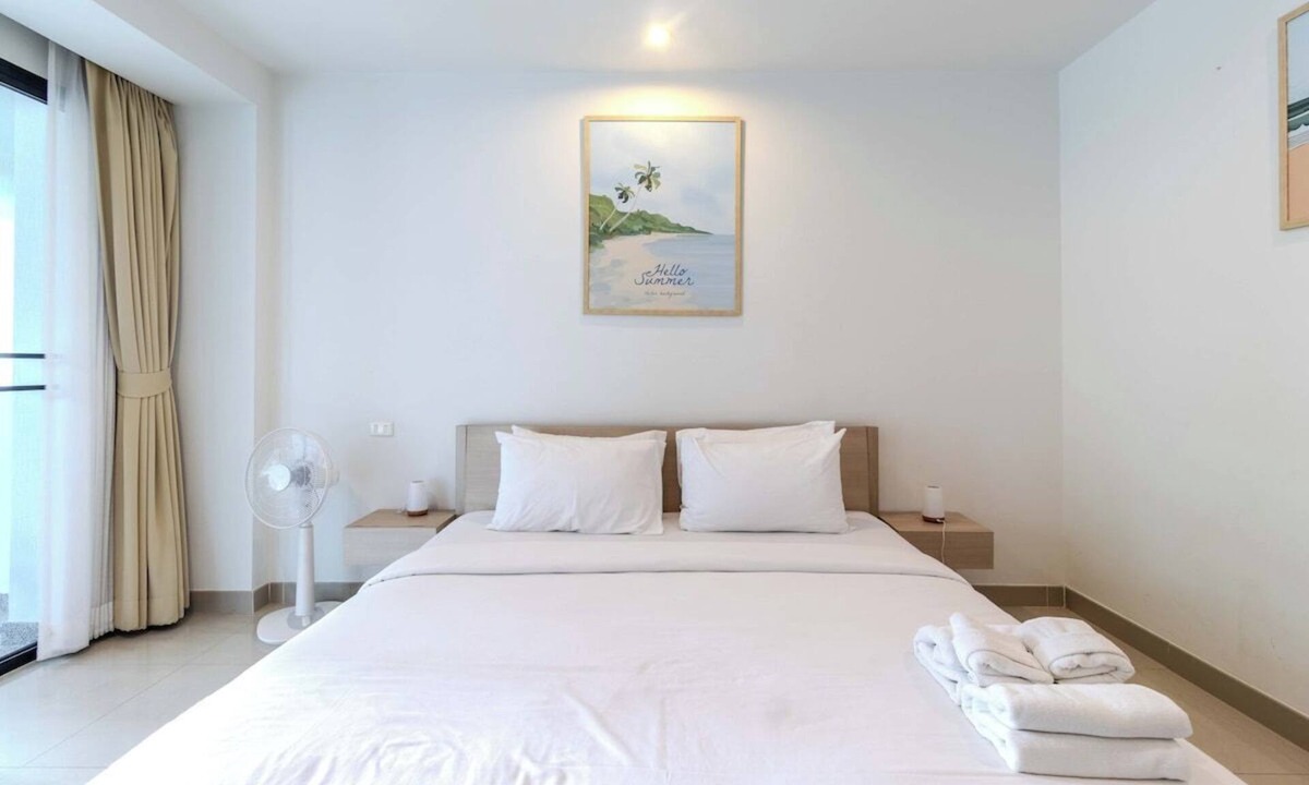 Cherngtalay Apartment | Hillside Sea Breeze Studio Near Surin Beach C233