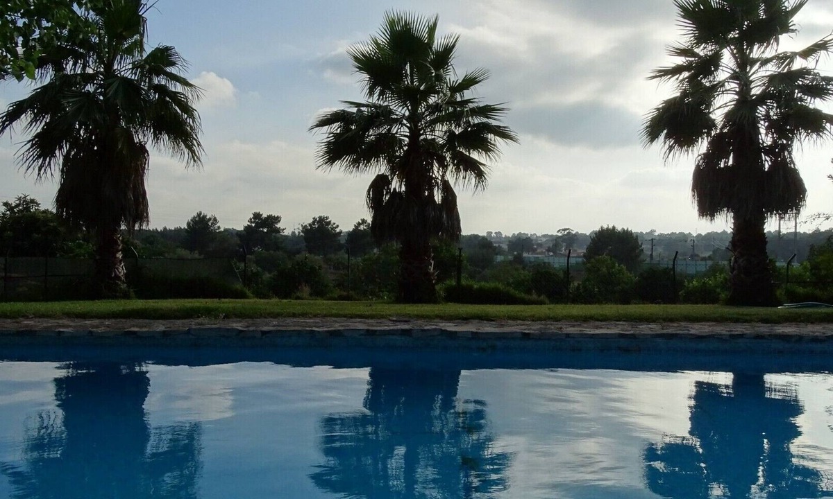 Palhais House | Holiday Home 'Casa Das Figueiras' with Private Pool, Private Terrace and Wi-Fi