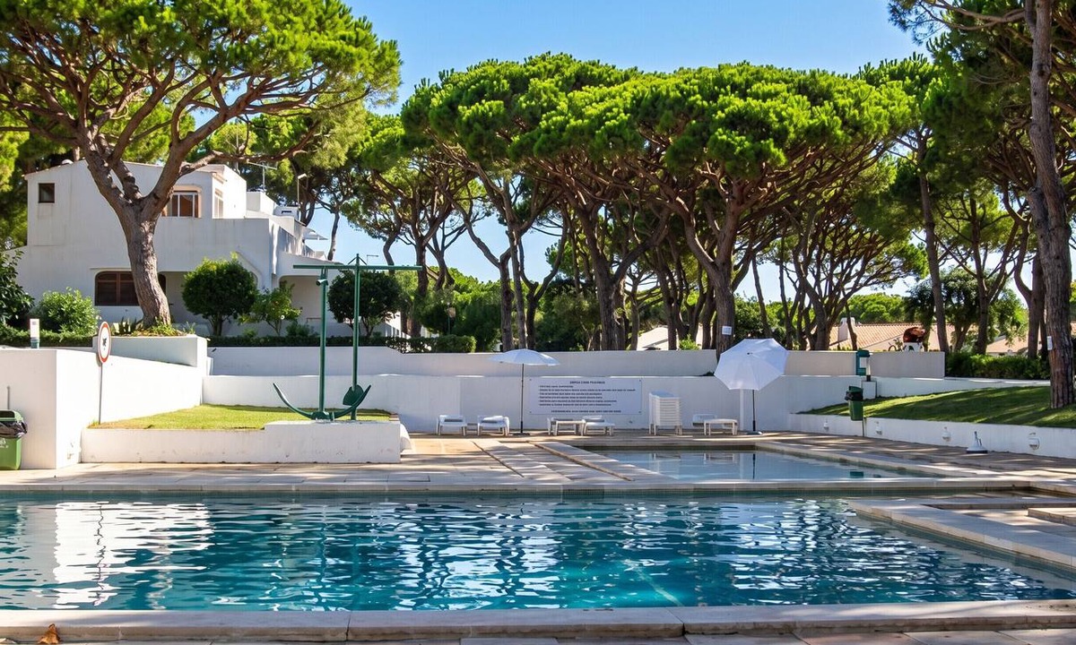 Aldeia das Acoteias Apartment | Homerez - House in Albufeira
