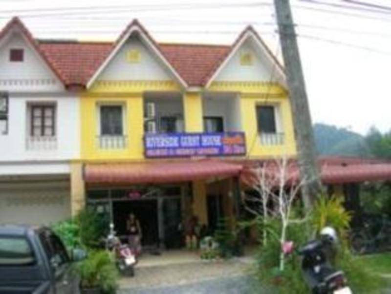 Khuekkhak Hostel | Hostel ∙ 8 guests
