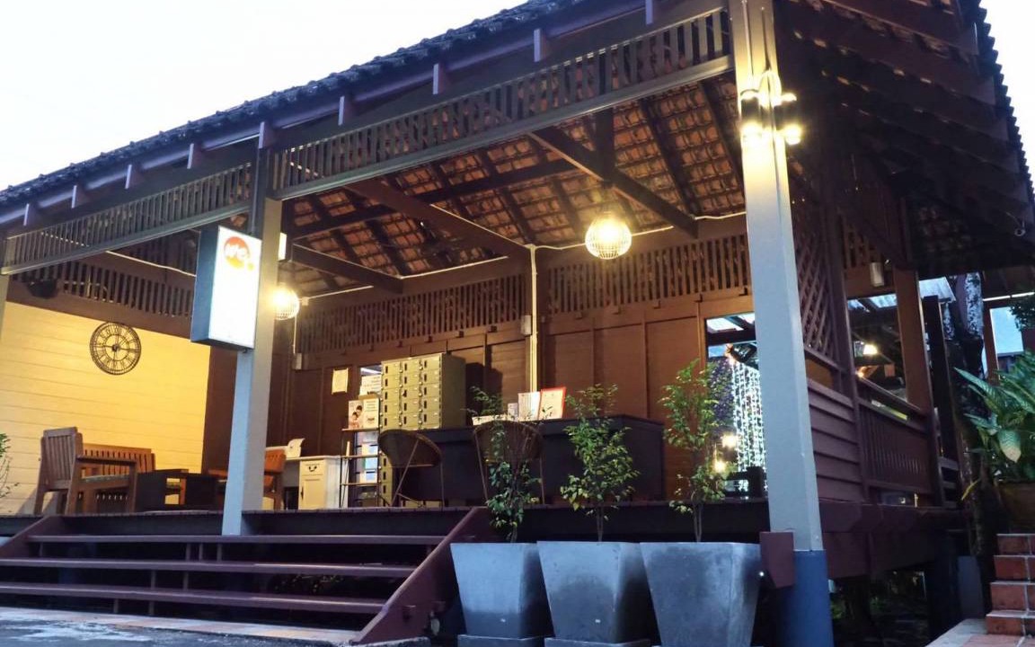 Khuekkhak Hostel | Hostel ∙ 8 guests
