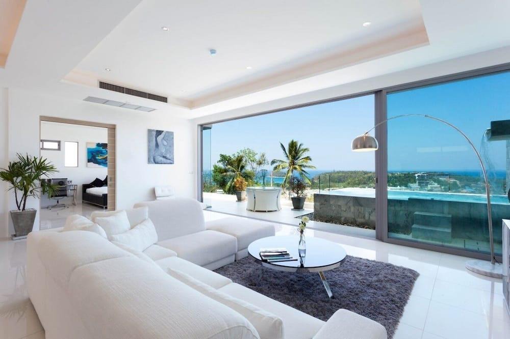 Kata Villa | Kata Beach 3 bedroom Penthouse