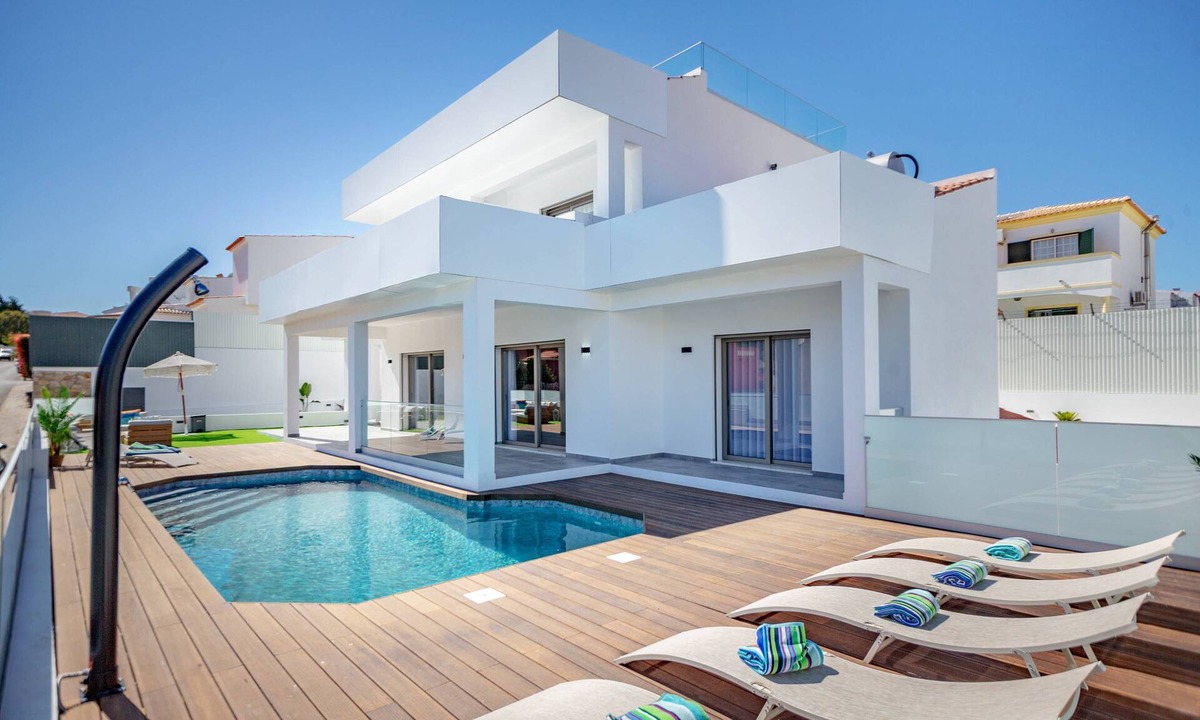 Montechoro Villa | Krystal Bay Private Villa