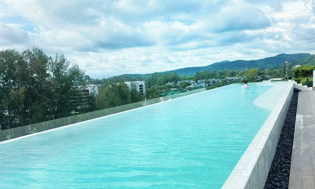 Bang Tao Condo | Laguna Lake View Condo with Rooftop Pool – Skypark Bang Tao