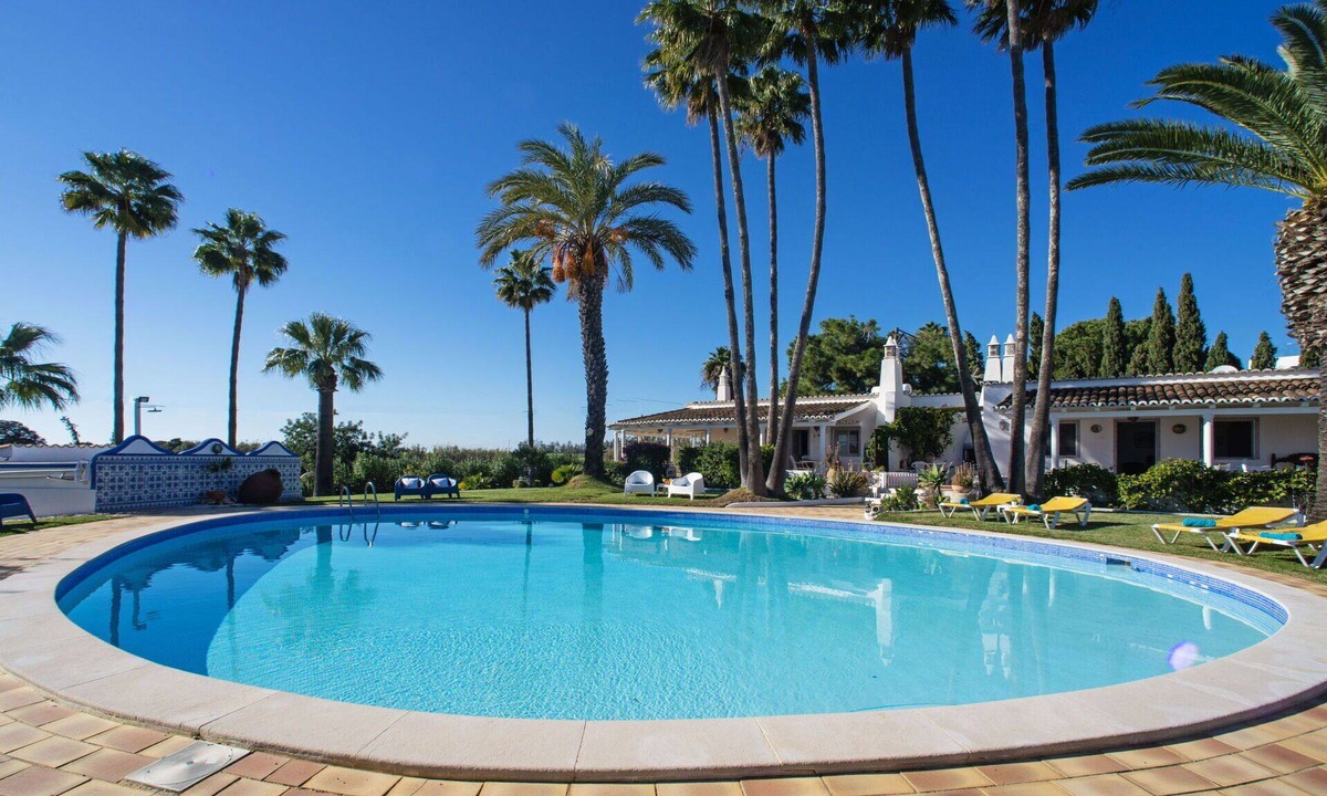 Luz de Tavira House | Lovely apartment in villa for 6 people with pool, WIFI, TV and terrace