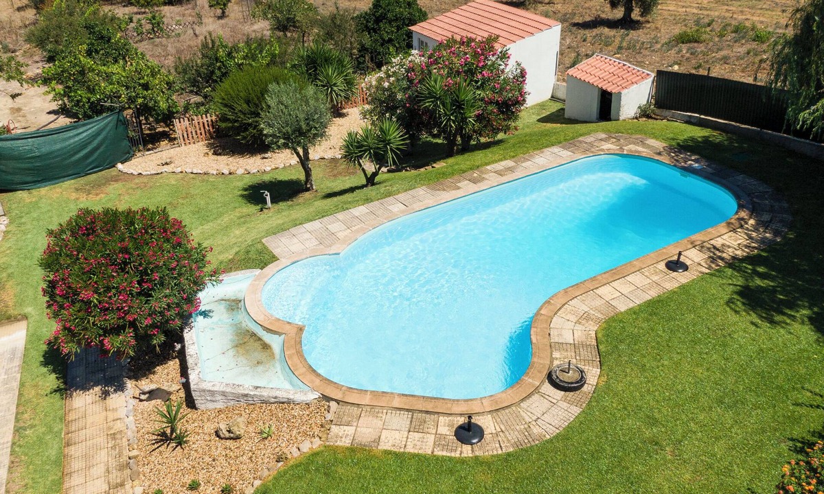 Setubal House | Lovely Farm with Pool @30min Lisbon and Beaches