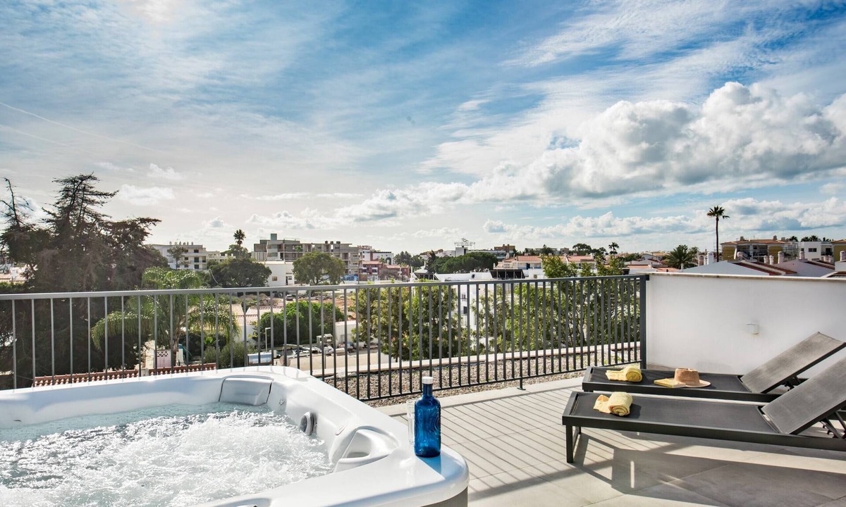 Areias de Sao Joao Villa | Luxury 6BR Villa Margarida | Pool, Hot Tub & Walk to Albufeira Strip