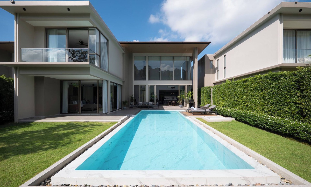 Cherngtalay Villa | Luxury Family 4BR Villa Bang Tao, 12m Pool & Garden