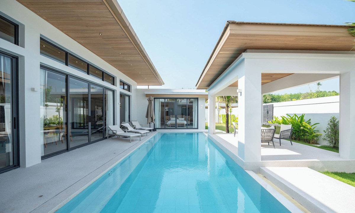 Mai Khao Villa | Modern Pool Villa in Mai Khao Phuket