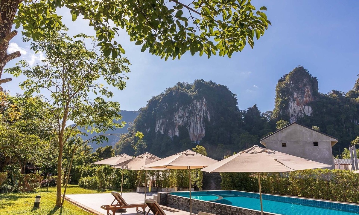 Khlong Sok Hotel | Montania Lifestyle Hotel