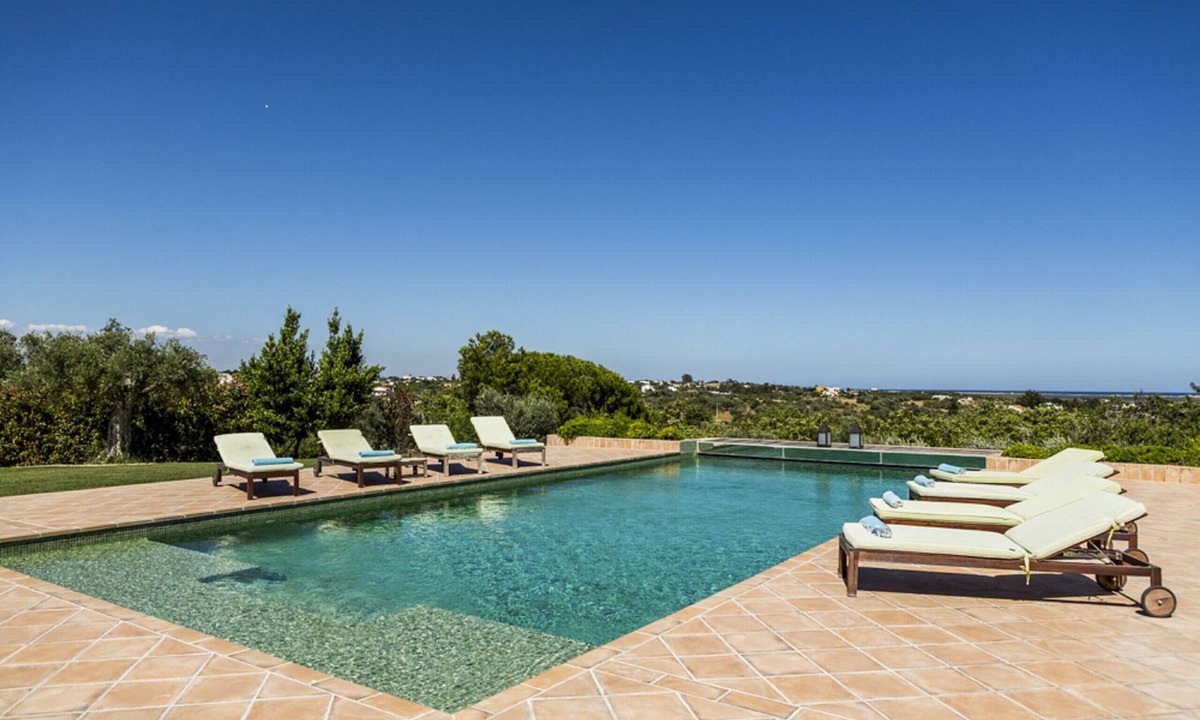 Quatrim do Sul Villa | Moorish Villa By The Getaway Collection
