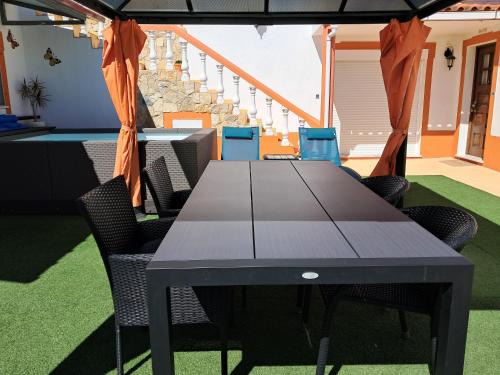 Alfarrobeira House | Moradia perto dos Palmares