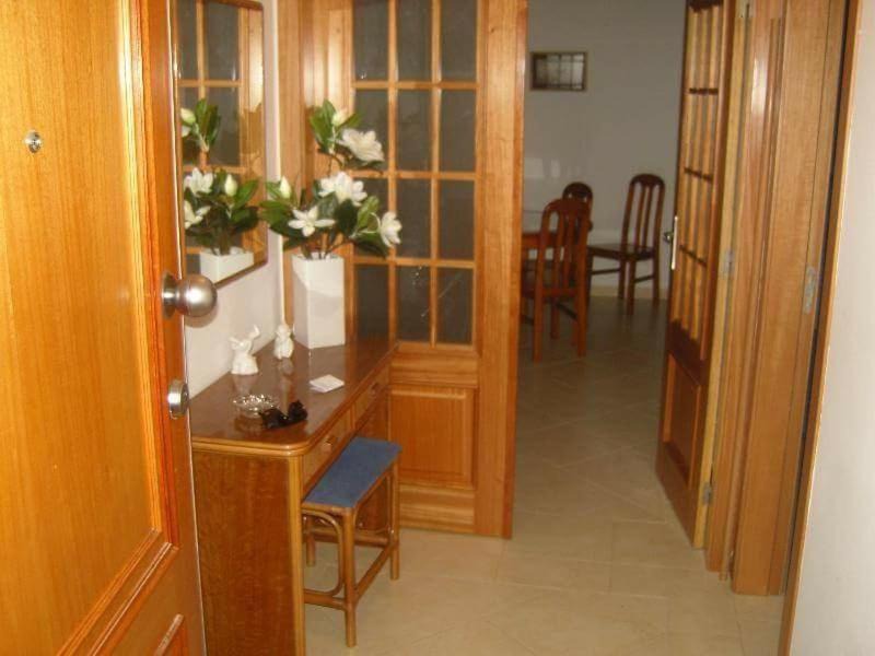 Montenegro Apartment | Nice apartment near Faro's airport