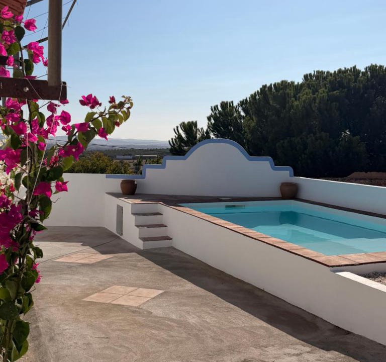 Fronteira Villa | O Posto da Oliveira - spacious luxury villa