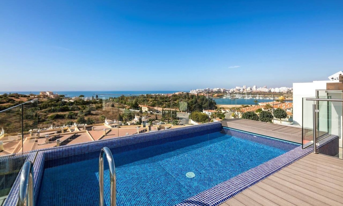 Ferragudo Apartment | Palms nº 2 - Luxury Penthouse Apartment with Sea Views