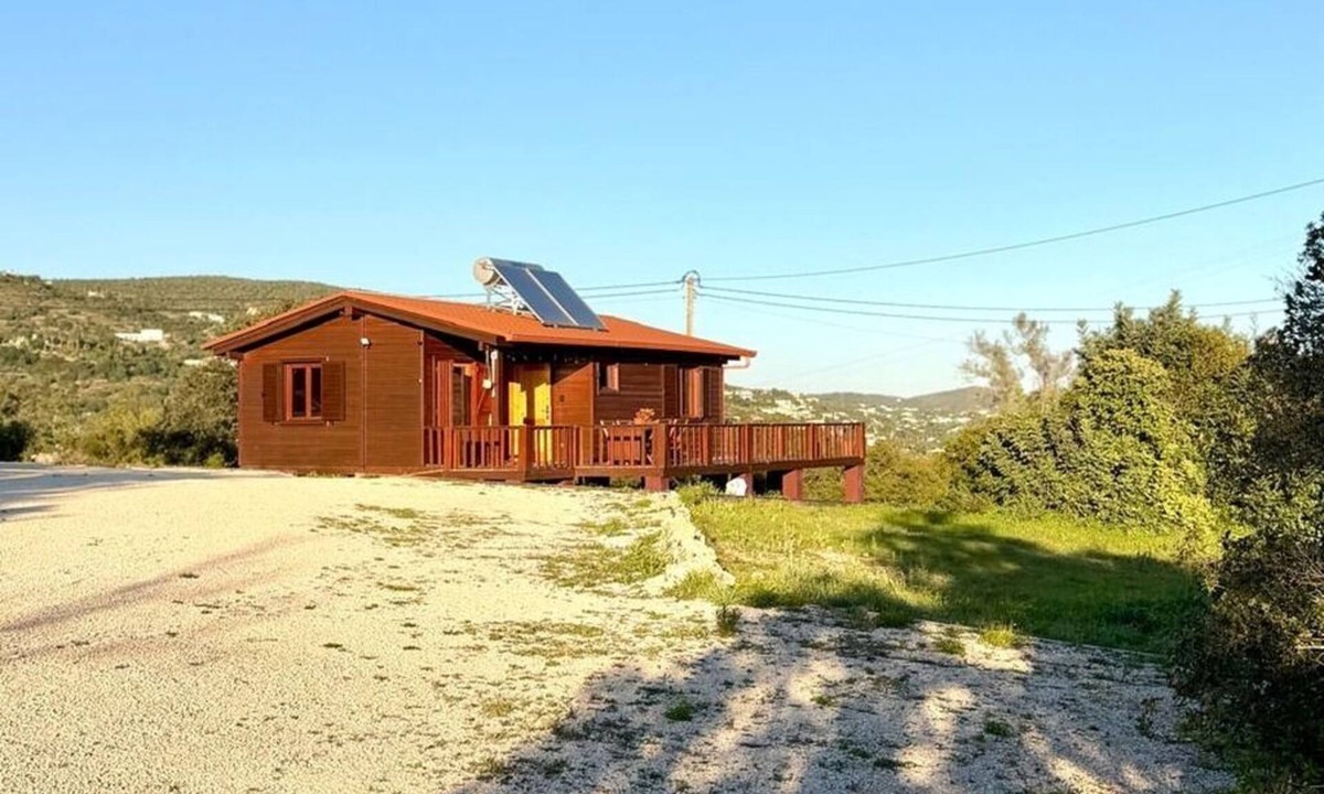 Loule Cabin | Peaceful Nature Cabin | 2 Bedrooms | Quinta do Lago & Vilamoura Area | Algarve