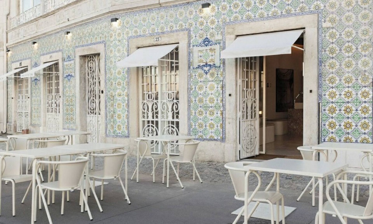 Se Hotel | Polished Studio | Heart of Historic Lisbon | Near Time Out Market & Alfama