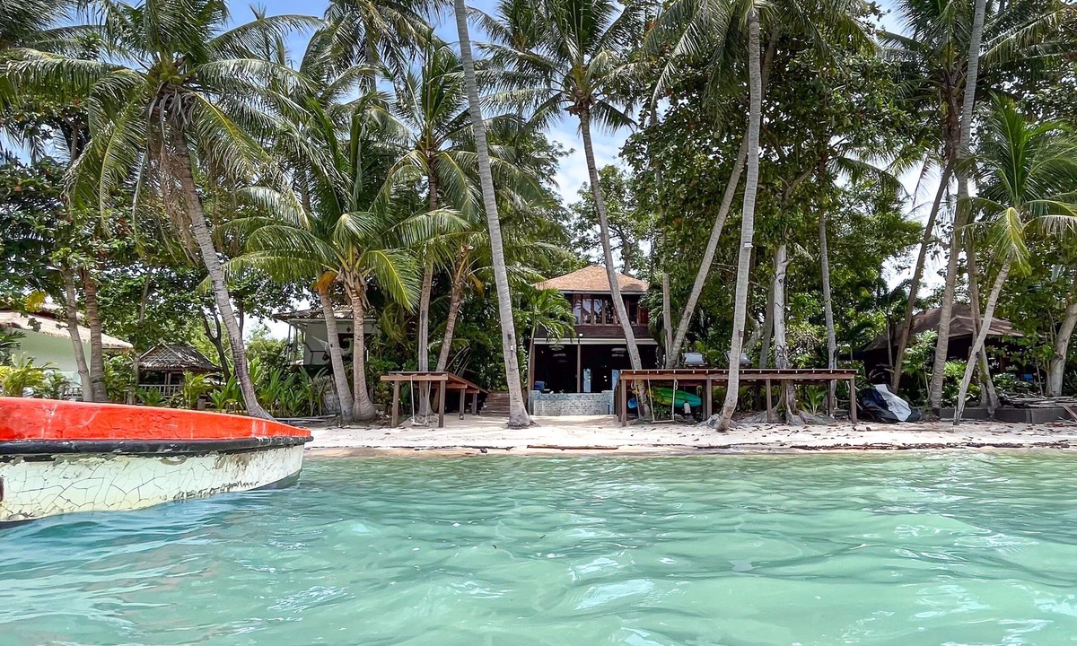Hin Hong Villa | Private Tropical Beach Front Villa