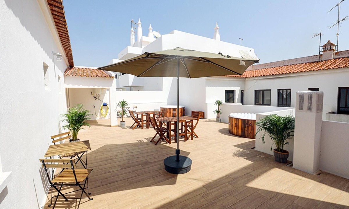 Alfarrobeira House | R - Bedroom 5 in Casa do Moinho Guesthouse