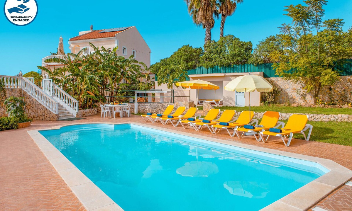 Lagoa e Carvoeiro Villa | Relaxing villa with pool and BBQ