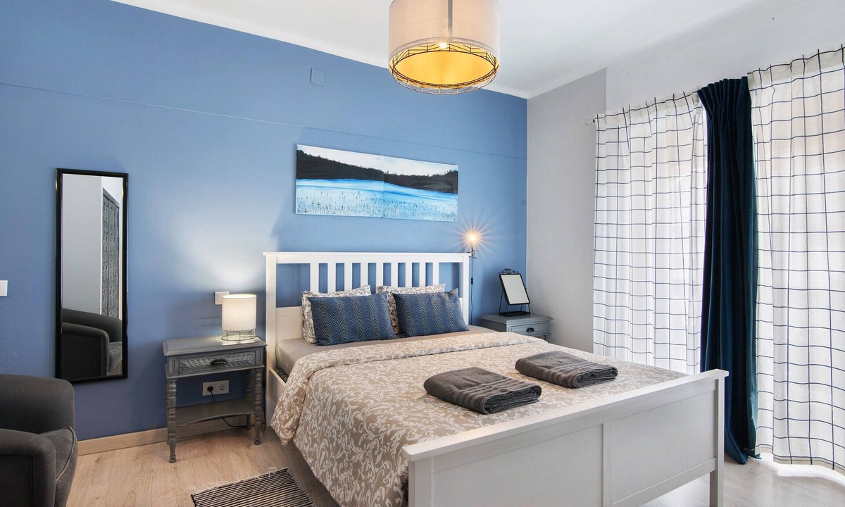 Sao Bras de Alportel Apartment | Room 'Duplo Superior' with Balcony, Wi-Fi and Air Conditioning